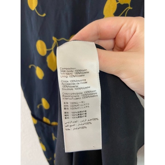 3.1 Phillip Lim Cherry Print Dress size 6 - Picture 5 of 7